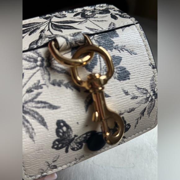 GUCCI Waste Bag Holder - pet collection - like new - never used - Picture 5 of 9